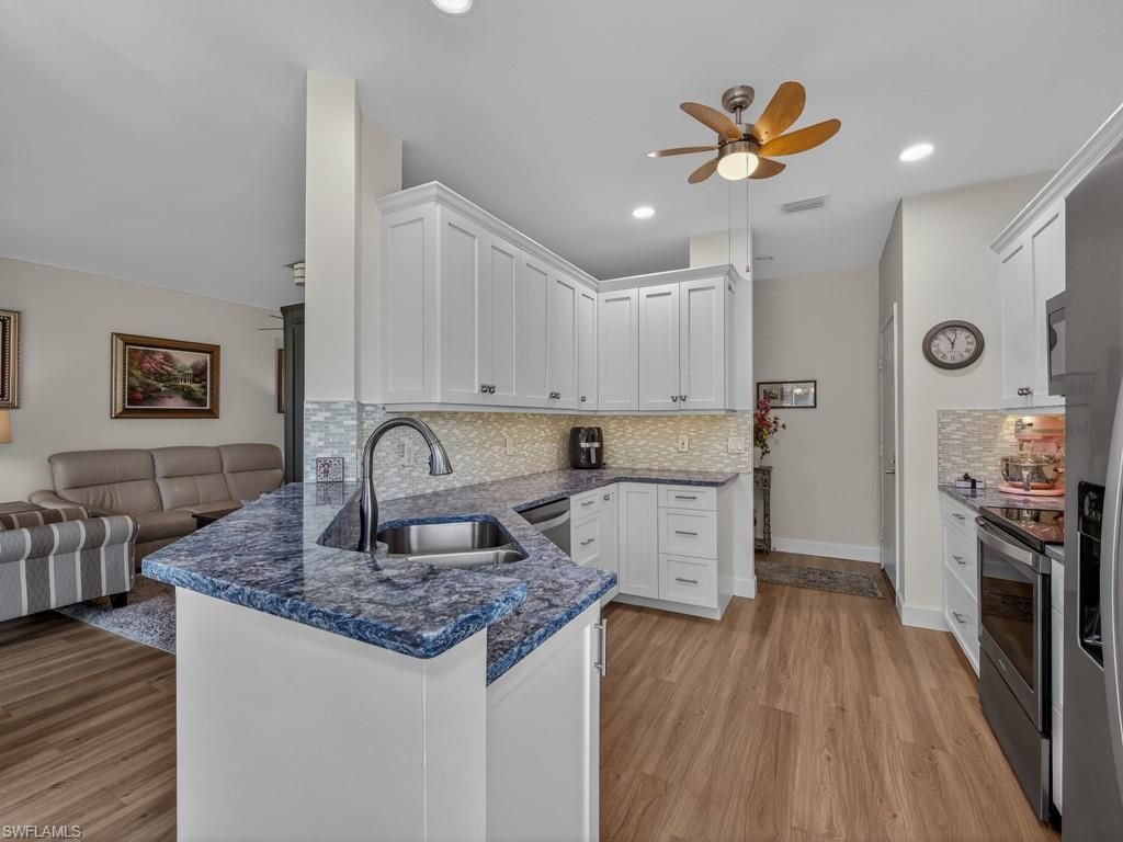 5617 Whisperwood Blvd , Unit 1001, Naples, FL 34110 Photo