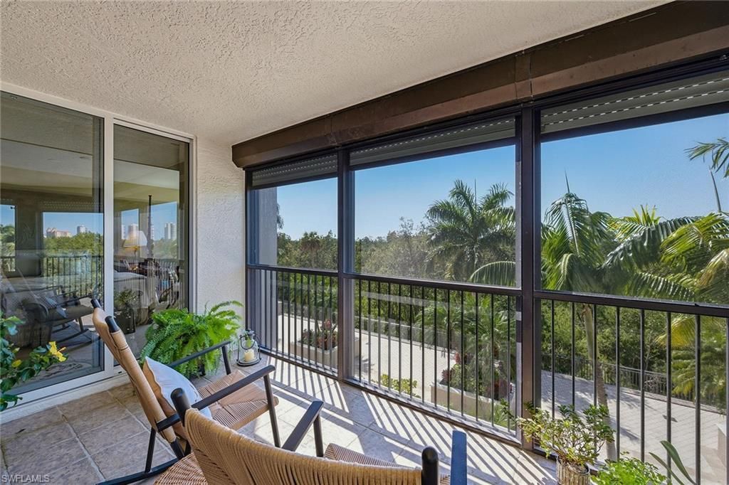 7225 Pelican Bay Blvd, Unit 305, Naples, FL 34108 Photo