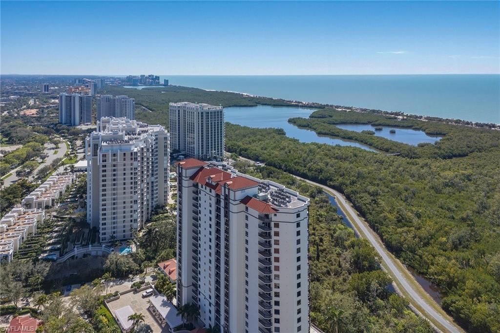 7225 Pelican Bay Blvd, Unit 305, Naples, FL 34108 Photo