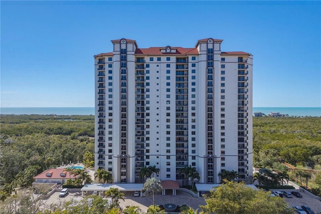 7225 Pelican Bay Blvd, Unit 305, Naples, FL 34108 Photo