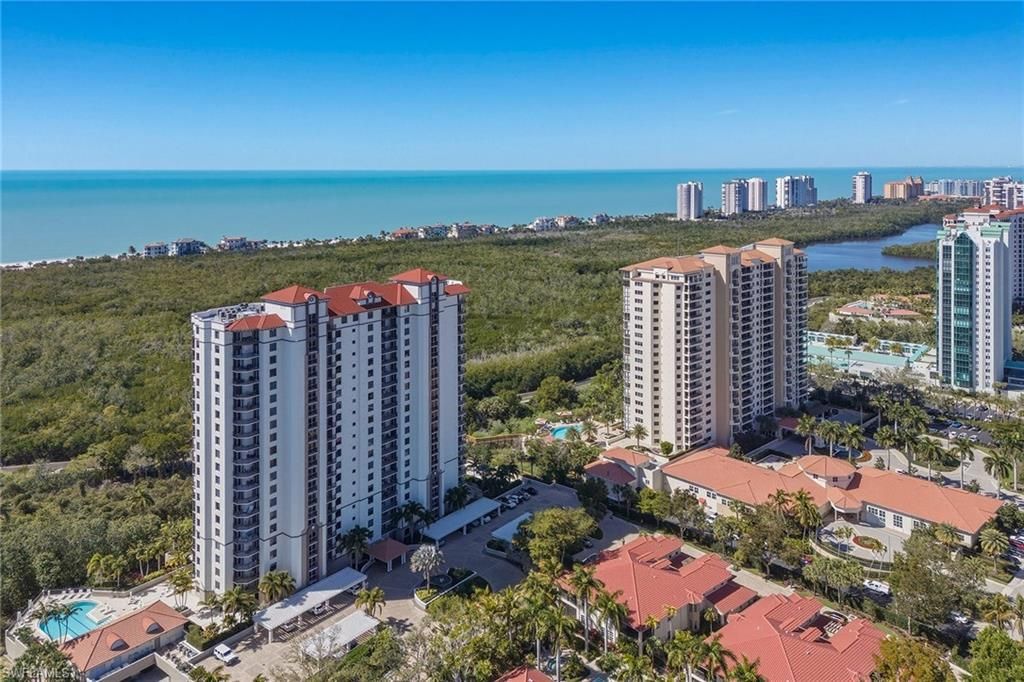 7225 Pelican Bay Blvd, Unit 305, Naples, FL 34108 Photo