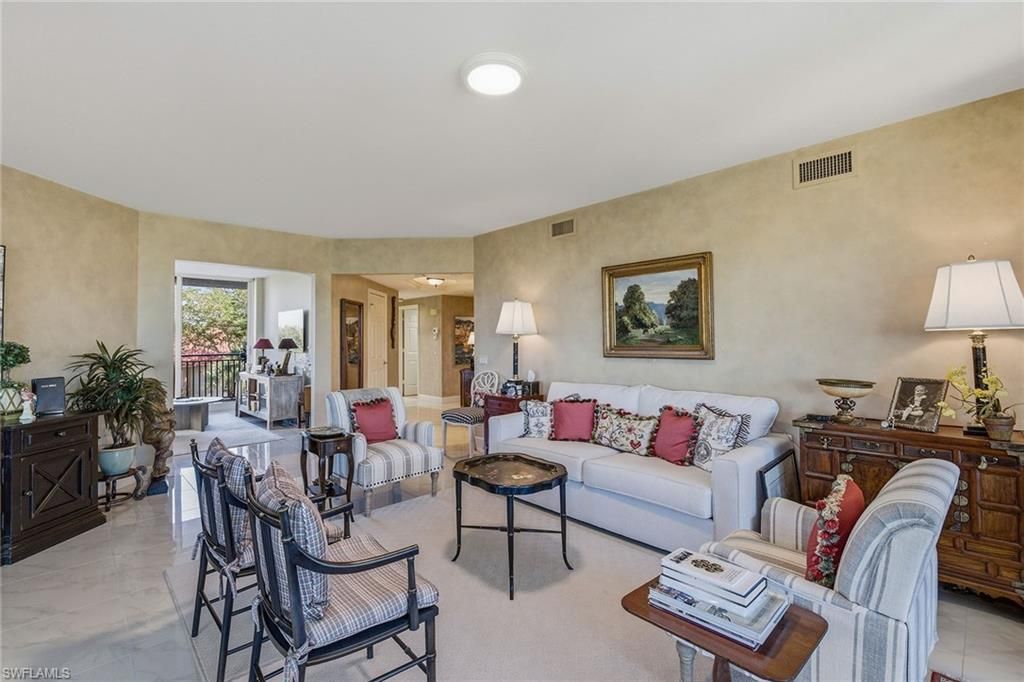 7225 Pelican Bay Blvd, Unit 305, Naples, FL 34108 Photo