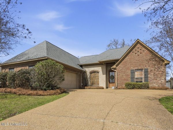206 Huntington Hollow, Brandon, MS 39047