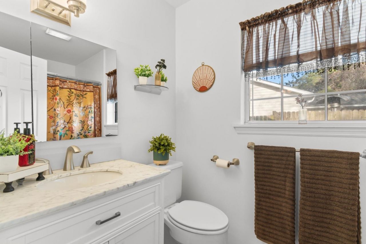 2634 Temperance Dr.  Photo 16