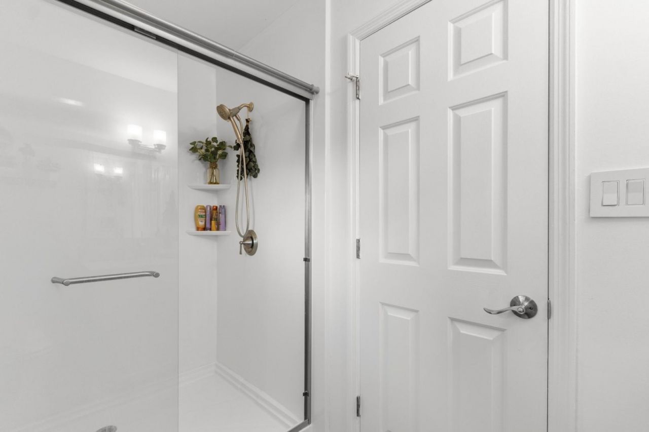 2634 Temperance Dr.  Photo 17