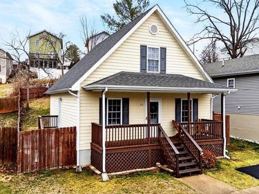 616 GRUBERT AVE, STAUNTON, VA 24401