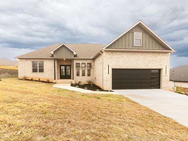 1570 Marquee Circle, Cabot, AR 72023