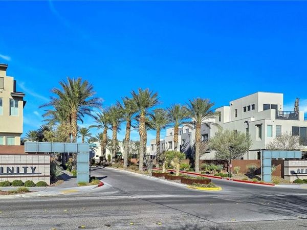 11256 Rainbow Peak Avenue , Unit 202, Las Vegas, NV 89135