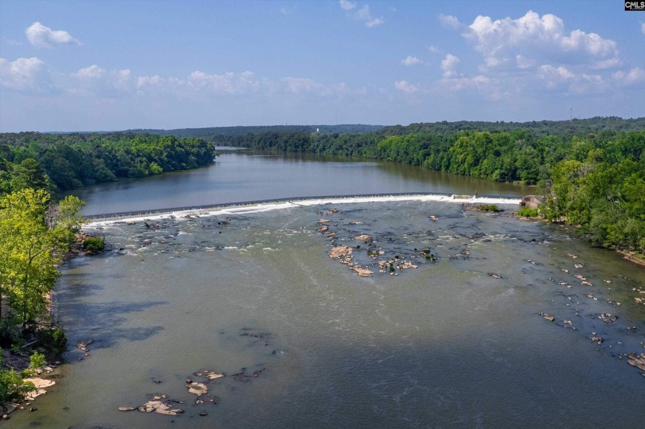 210 River Bluff Way Photo 9