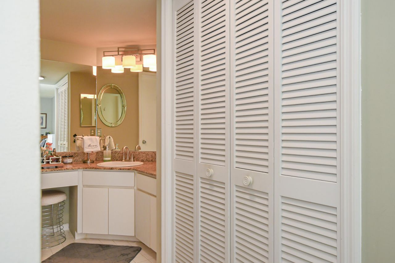 950 S Kanner Highway, Unit 905, Stuart, FL 34994 Photo