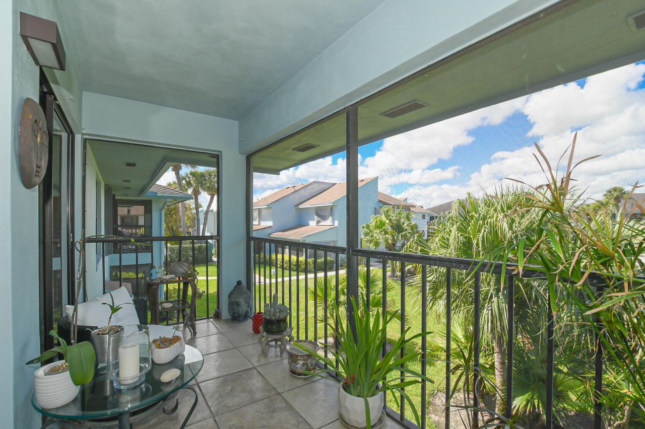 950 S Kanner Highway, Unit 905, Stuart, FL 34994 Photo