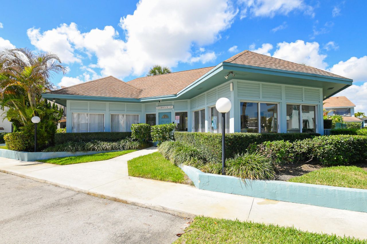 950 S Kanner Highway, Unit 905, Stuart, FL 34994 Photo