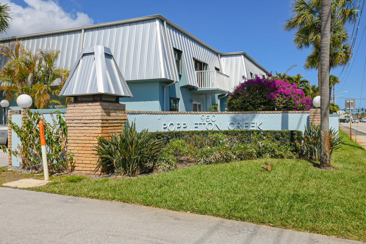950 S Kanner Highway, Unit 905, Stuart, FL 34994 Photo