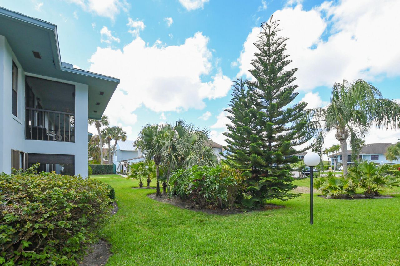 950 S Kanner Highway, Unit 905, Stuart, FL 34994 Photo