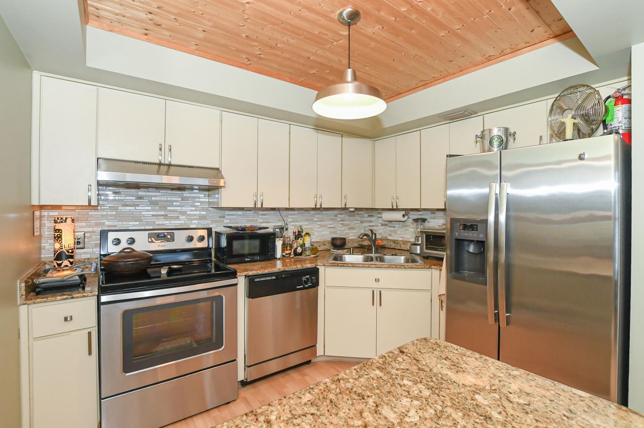 950 S Kanner Highway, Unit 905, Stuart, FL 34994 Photo