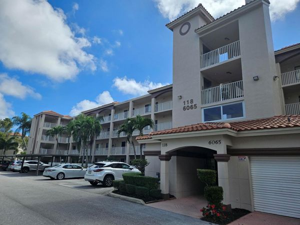 6065 Pointe Regal Circle, Unit 105, Delray Beach, FL 33484