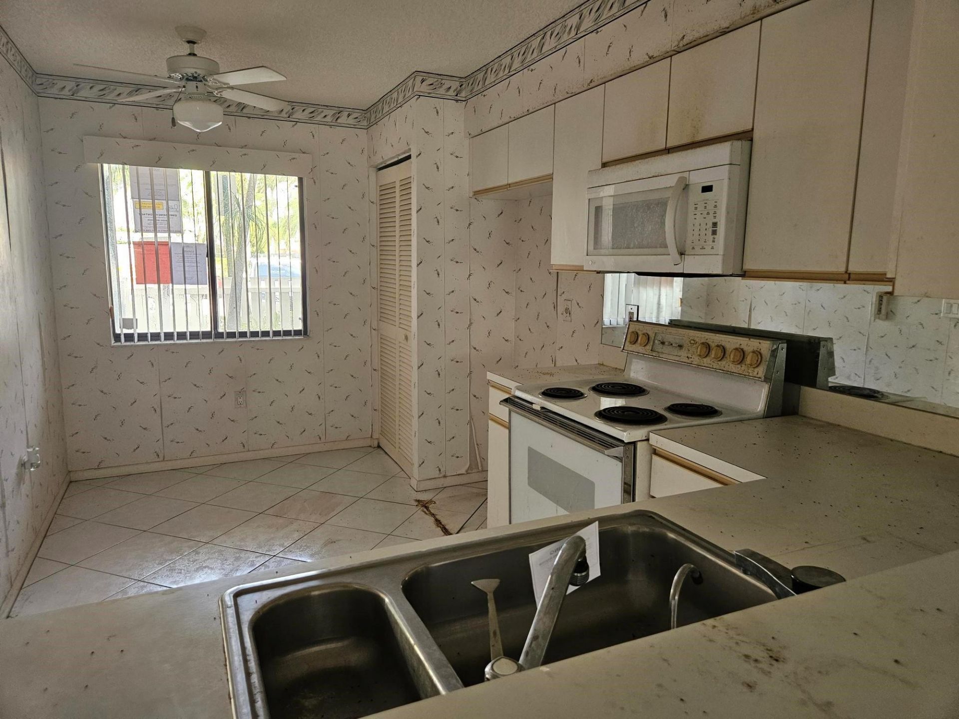 6065 Pointe Regal Cir, Unit 105, Delray Beach, FL 33484 Photo