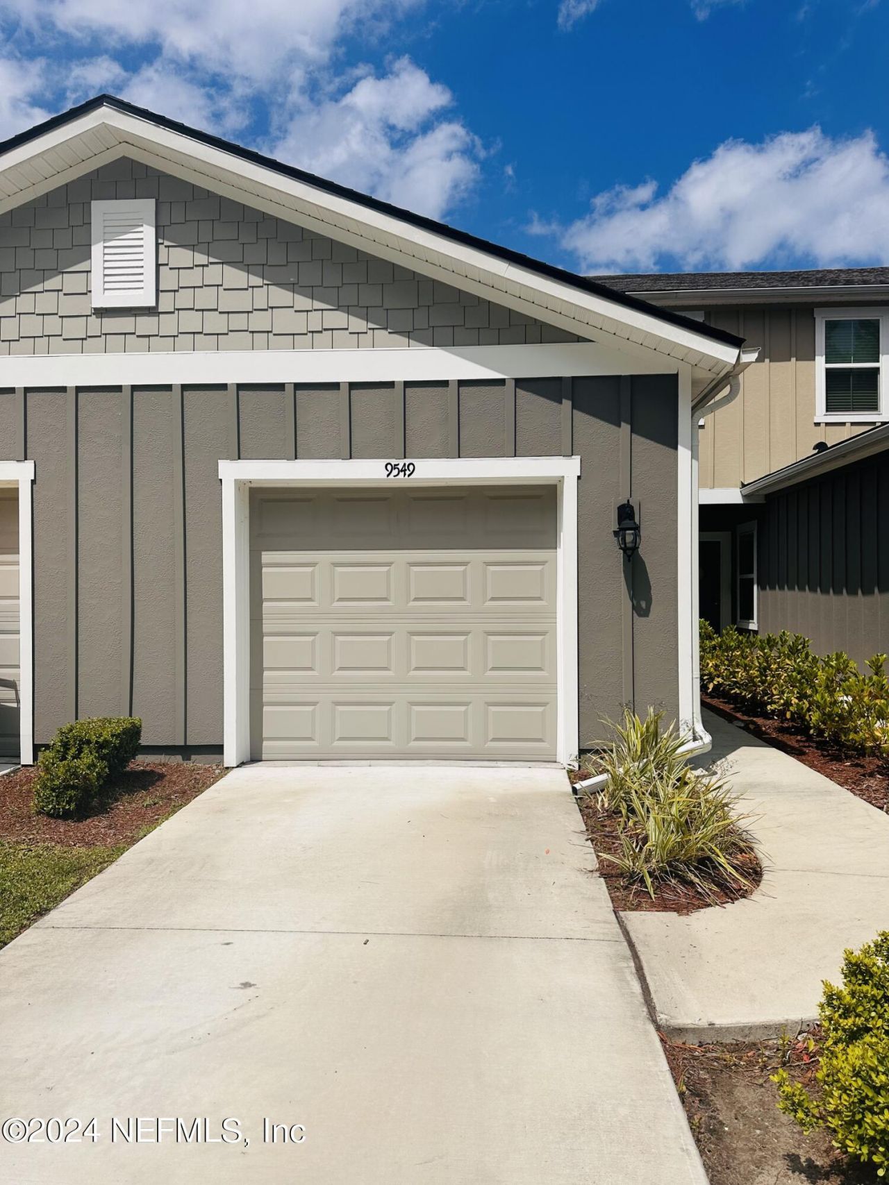 9549 Star Drive, Jacksonville, FL 32256 Main Photo