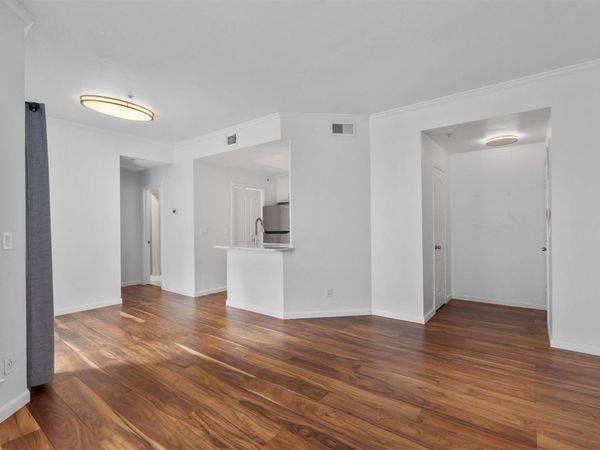 6000 Shepherd Mountain CV , Unit 1001, Austin, TX 78730