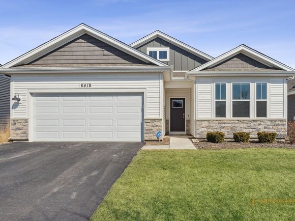 6418 Aspen Lane , Wonder Lake, IL 60097