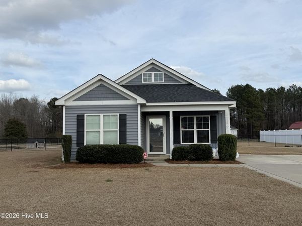 5620 Alberta Court, Lucama, NC 27851