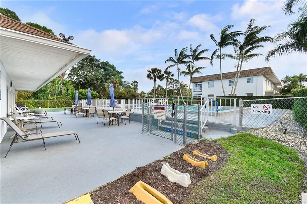 2950 SE Ocean Boulevard, Unit 4-4, Stuart, FL 34996 Photo