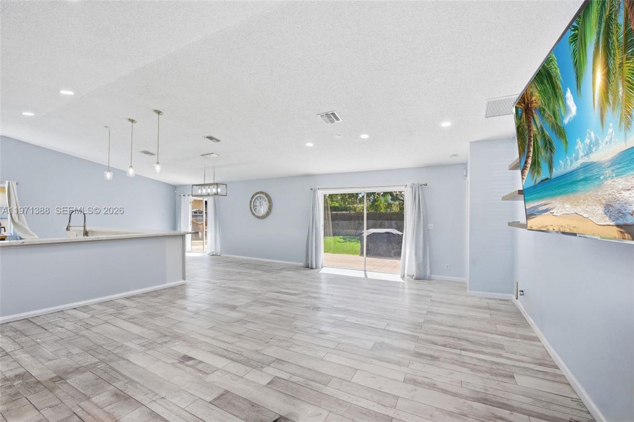 3810 NW 58th St, Coconut Creek, FL 33073 Photo