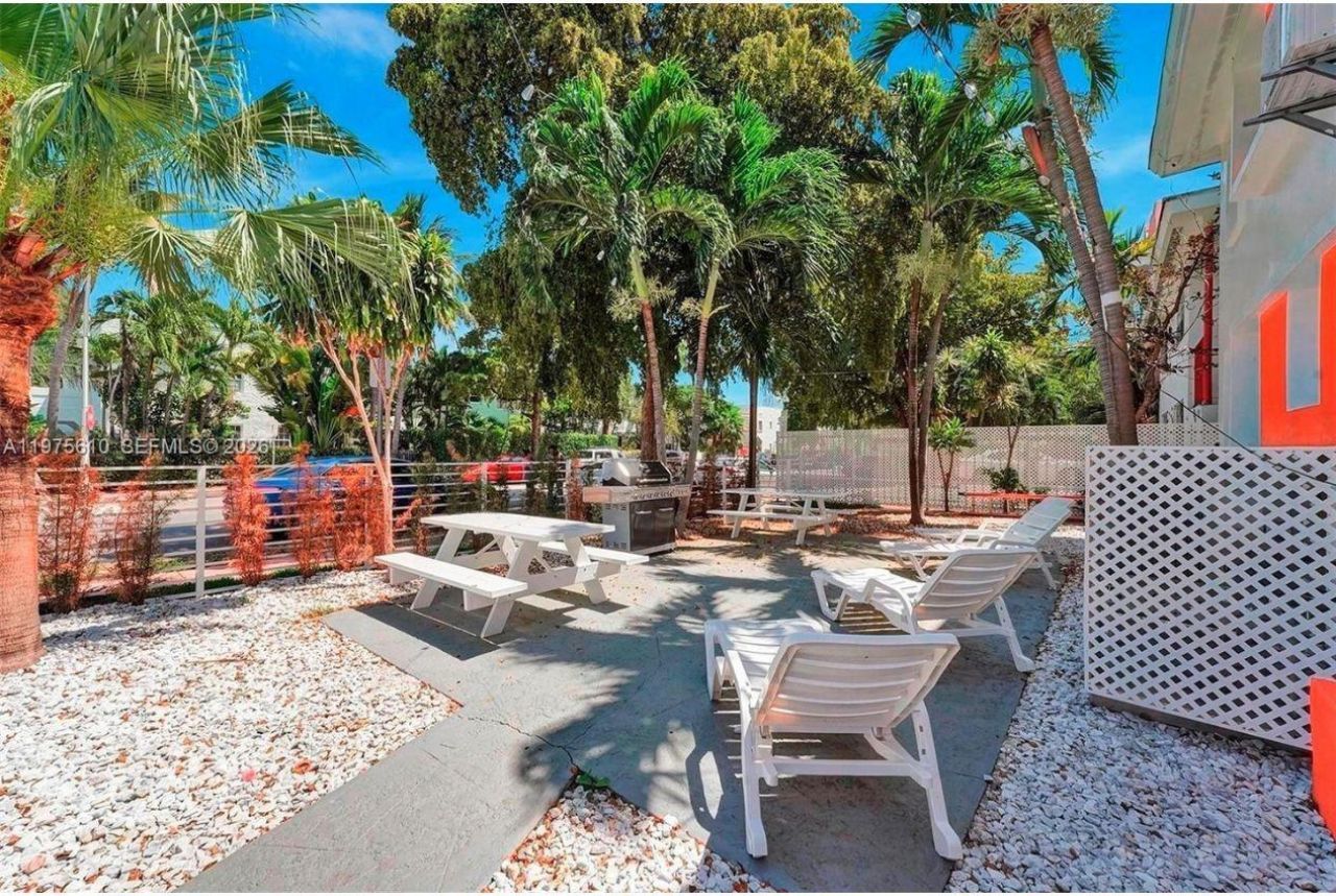 1000 7th St , Miami Beach, FL 33139 Photo