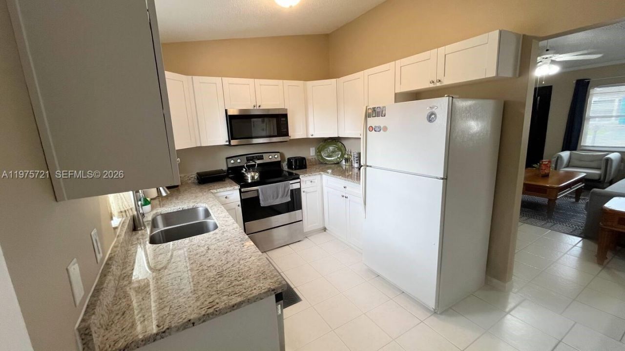 404 Red Hawk Loop, Winter Haven, FL 33880 Photo