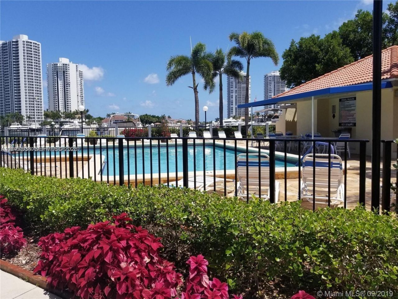 3571 Magellan Cir , Unit 341-4, Aventura, FL 33180 Photo