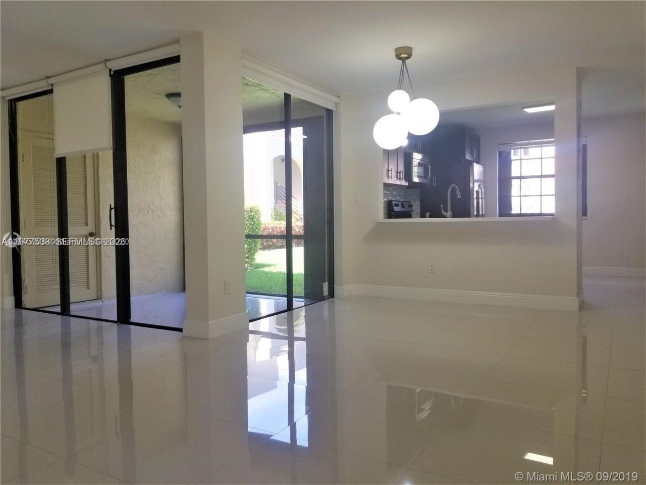 3571 Magellan Cir , Unit 341-4, Aventura, FL 33180 Photo