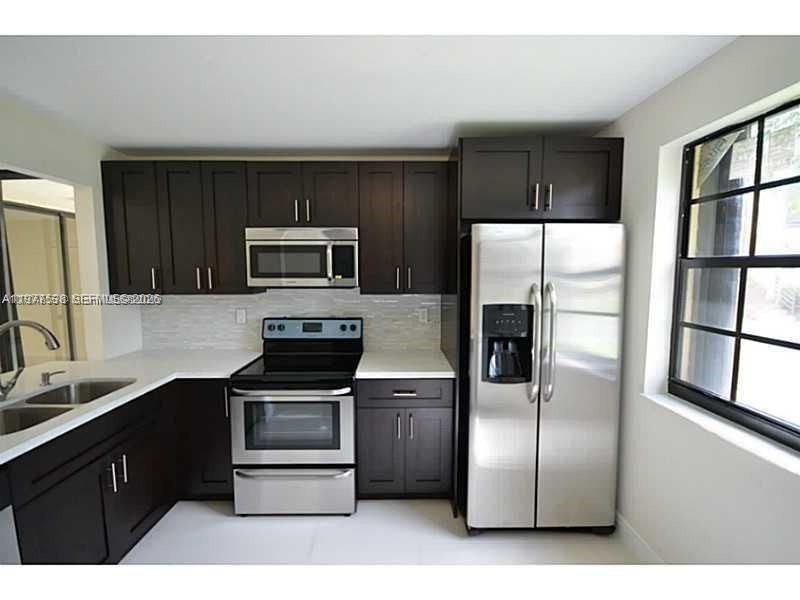 3571 Magellan Cir , Unit 341-4, Aventura, FL 33180 Photo