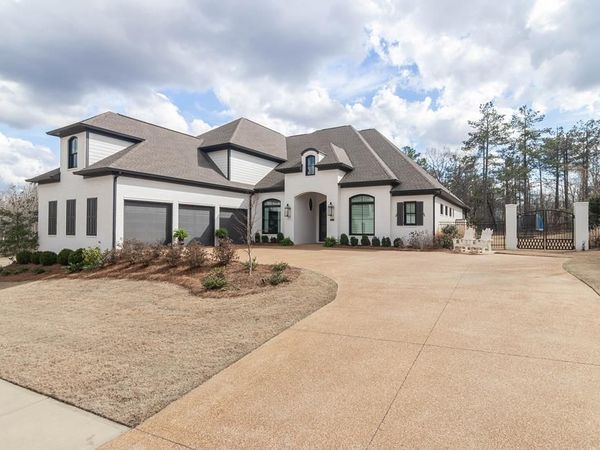 316 Lakewood Hills Drive, Oxford, MS 38655