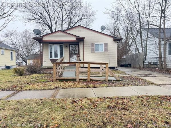 3205 Clairmont Street, Flint, MI 48503
