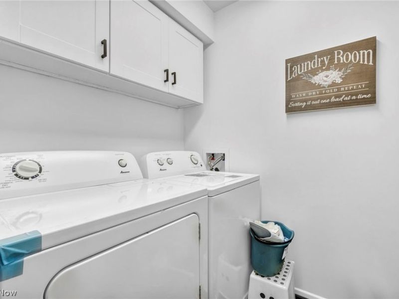 23002 Chandlers Lane, Olmsted Falls, OH 44138 Photo 13