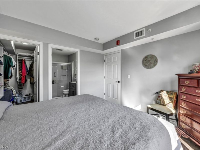 23002 Chandlers Lane, Olmsted Falls, OH 44138 Photo 22