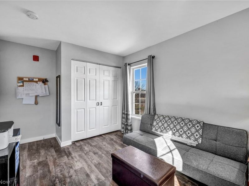 23002 Chandlers Lane, Olmsted Falls, OH 44138 Photo 27