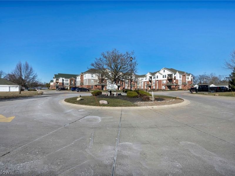 23002 Chandlers Lane, Olmsted Falls, OH 44138 Photo 37