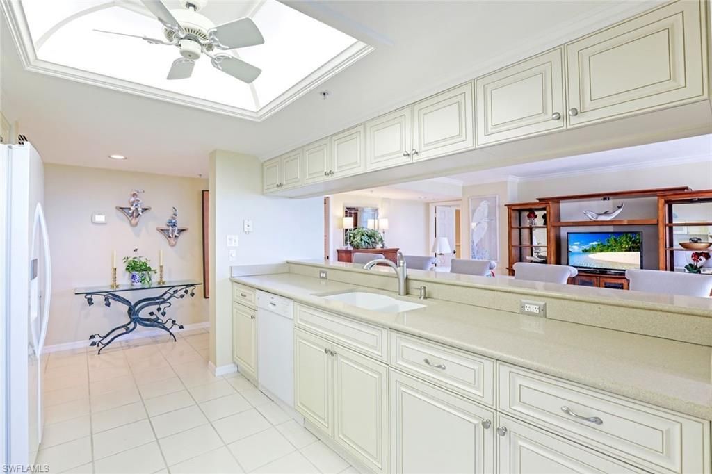 6573 Marissa Loop, Unit 1902, Naples, FL 34108 Photo