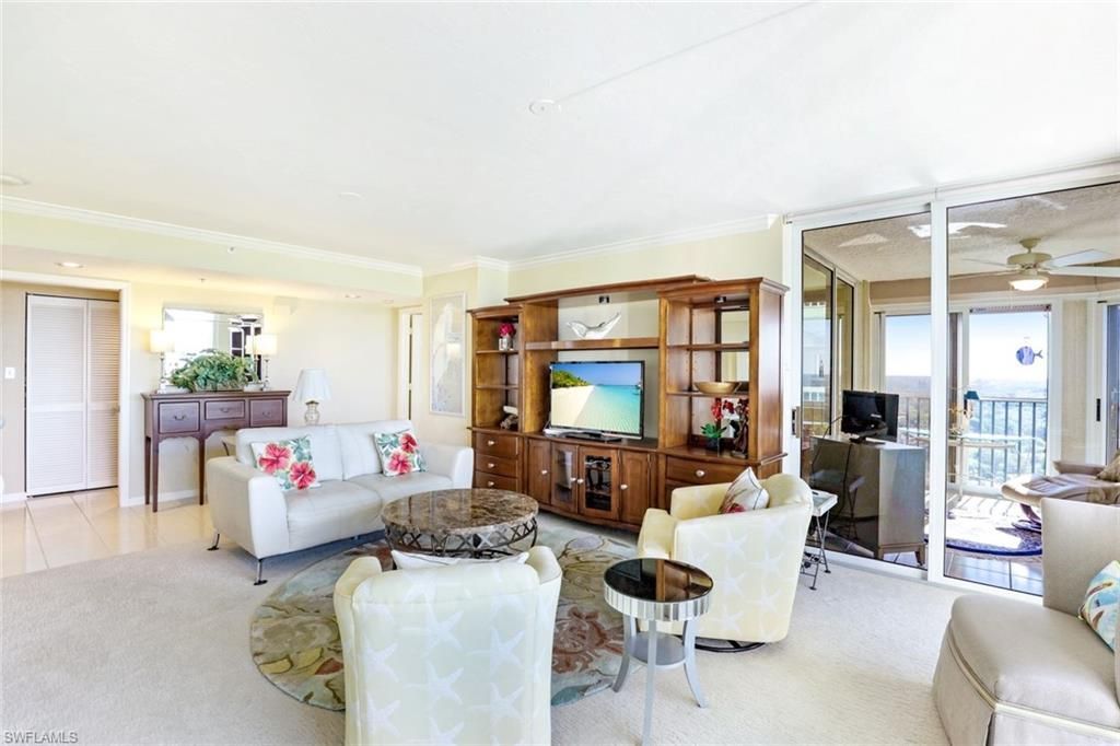 6573 Marissa Loop, Unit 1902, Naples, FL 34108 Photo
