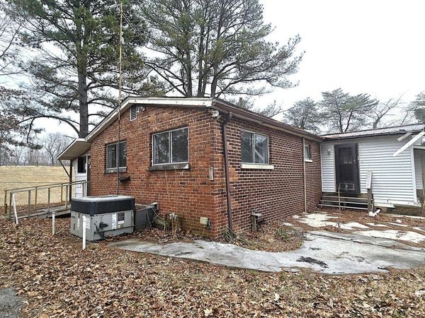 5123 Roane State Hwy, Rockwood, TN 37854