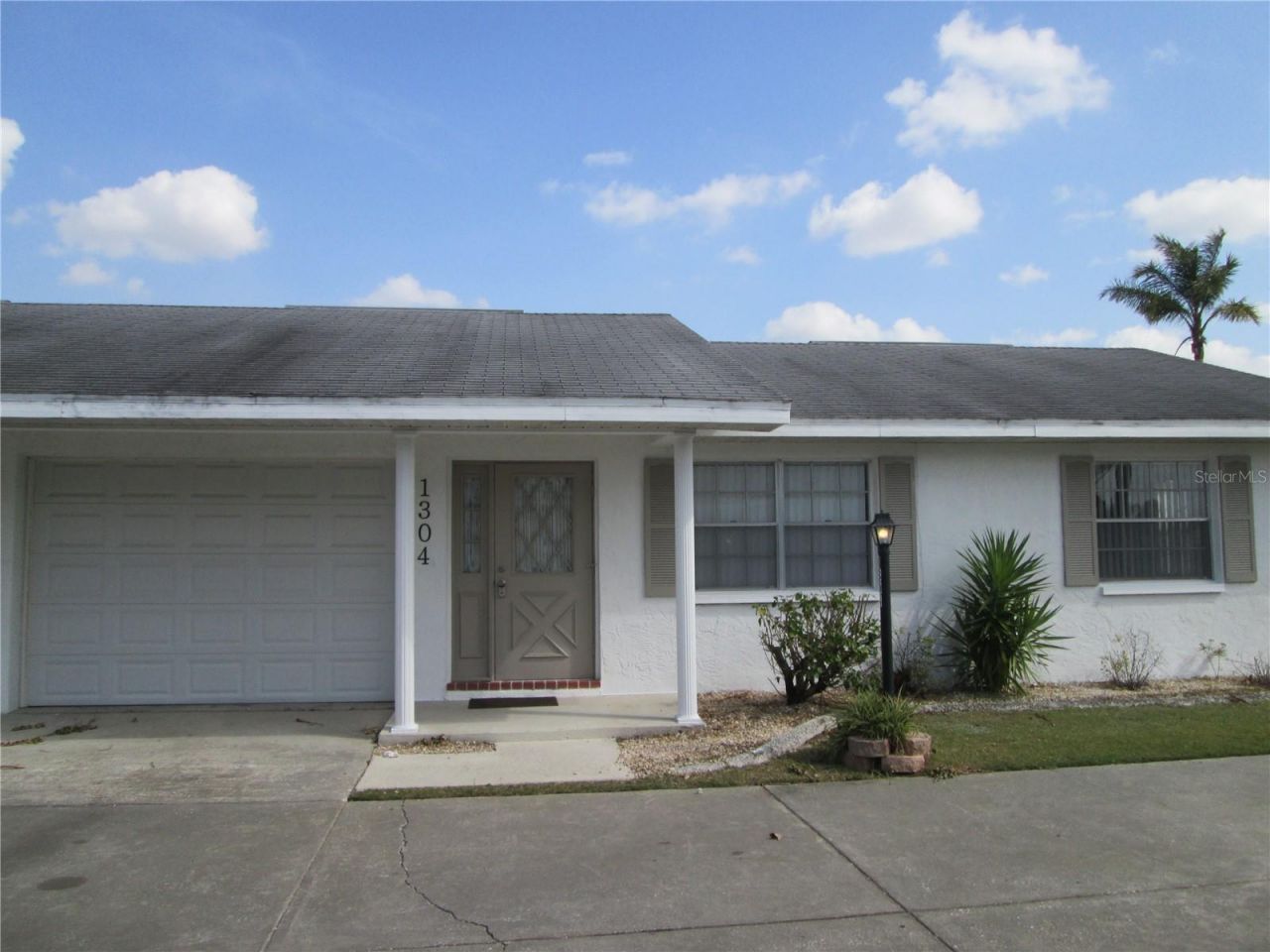 1304 Lambdeth Court, Sun City Center, FL 33573 Main Photo