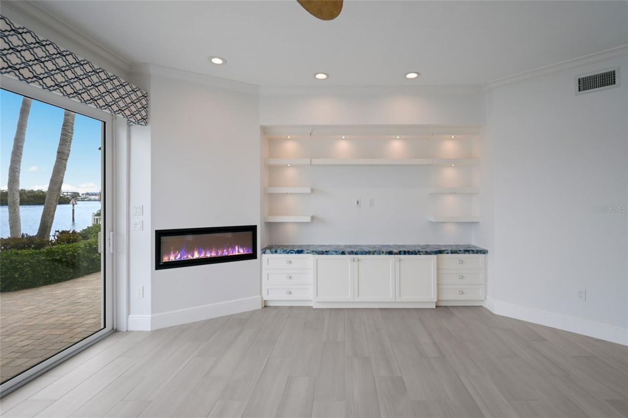 8321 Marina Drive, Holmes Beach, FL 34217 Photo