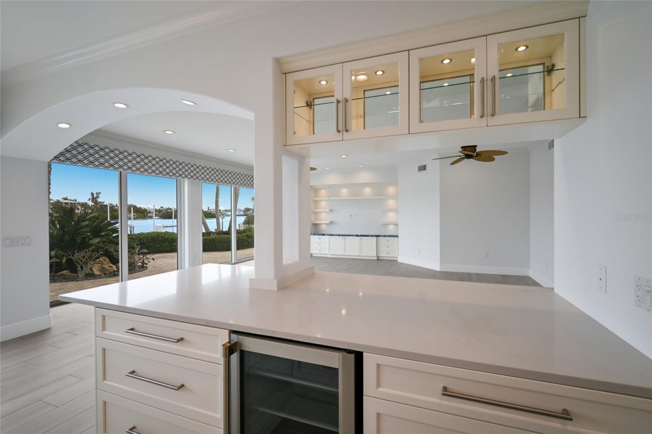 8321 Marina Drive, Holmes Beach, FL 34217 Photo