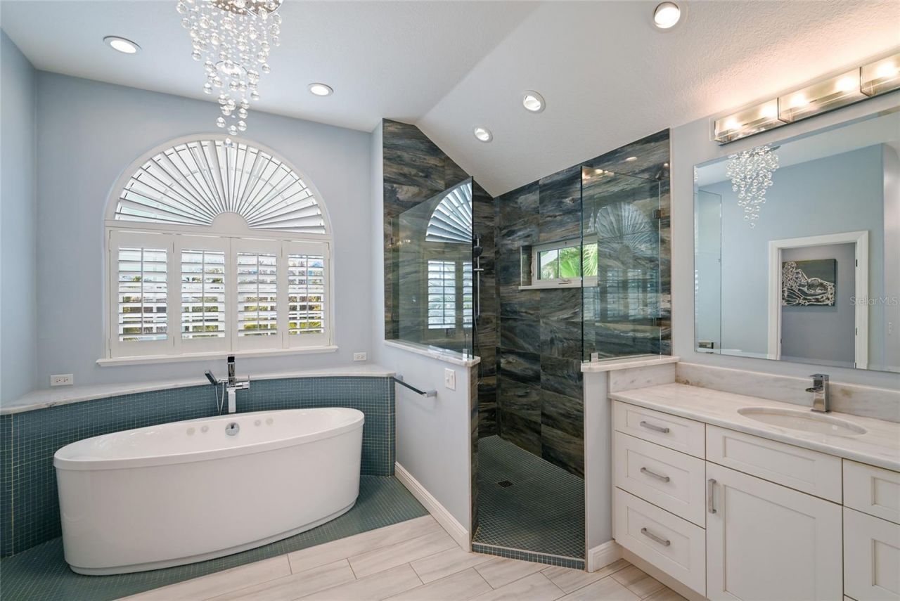 8321 Marina Drive, Holmes Beach, FL 34217 Photo