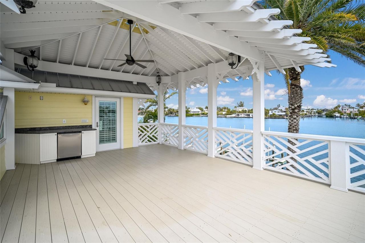 8321 Marina Drive, Holmes Beach, FL 34217 Photo