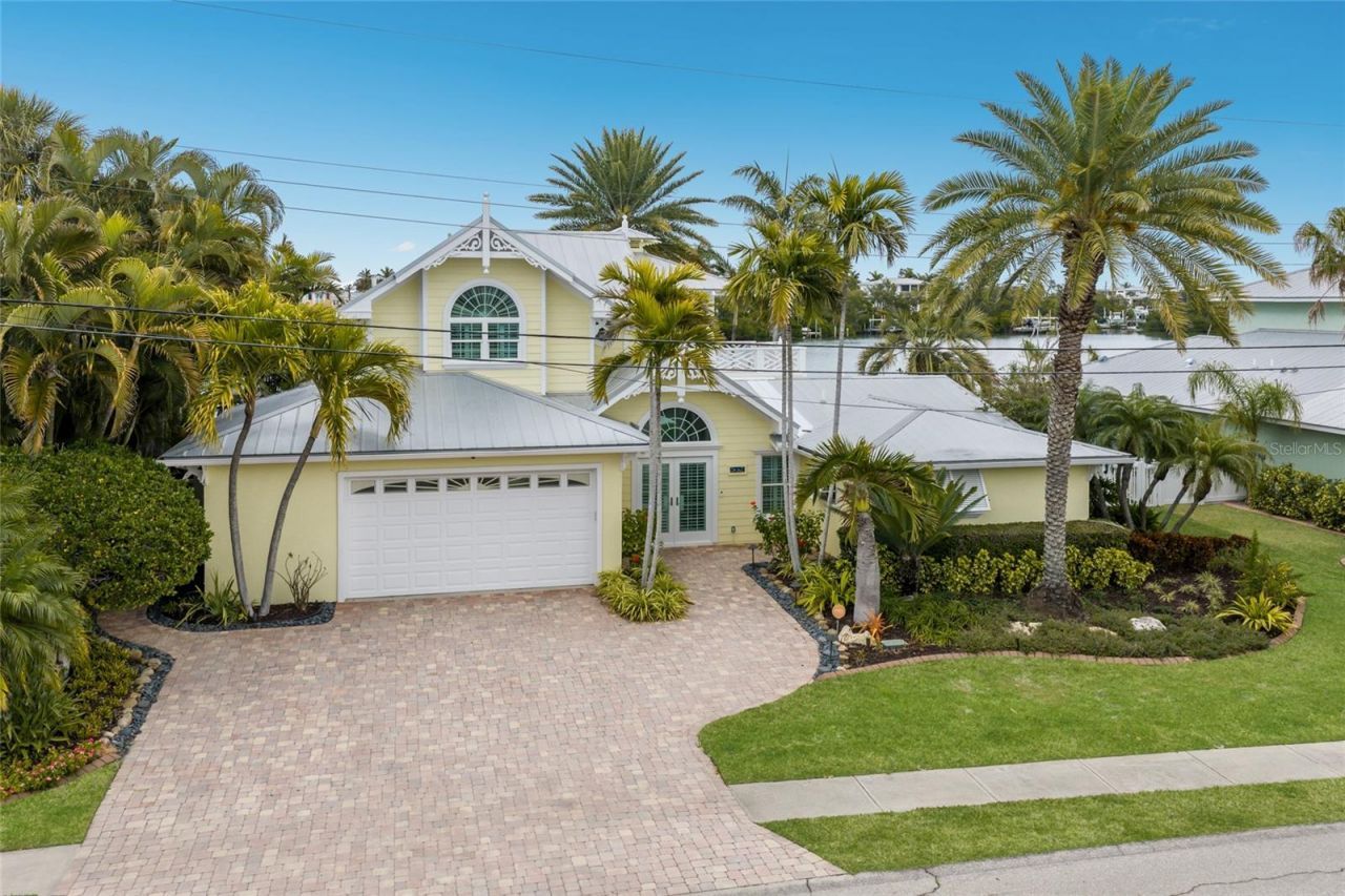 8321 Marina Drive, Holmes Beach, FL 34217 Photo