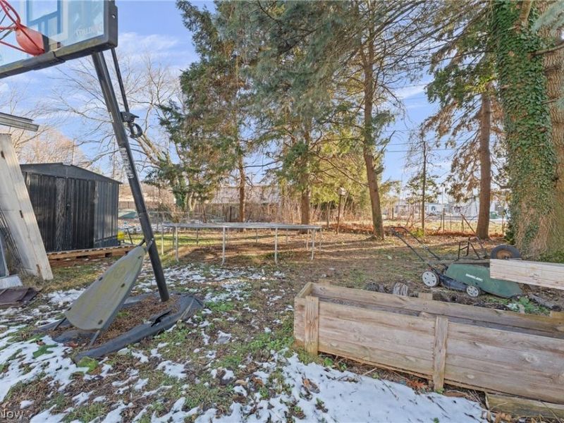 1221 North Avenue NE, Massillon, OH 44646 Photo 4