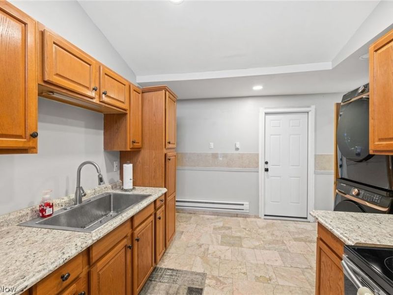 1404 Long Avenue, Lorain, OH 44052 Photo 9