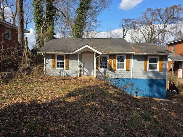 1285 North Ave Nw , Atlanta, GA 30318